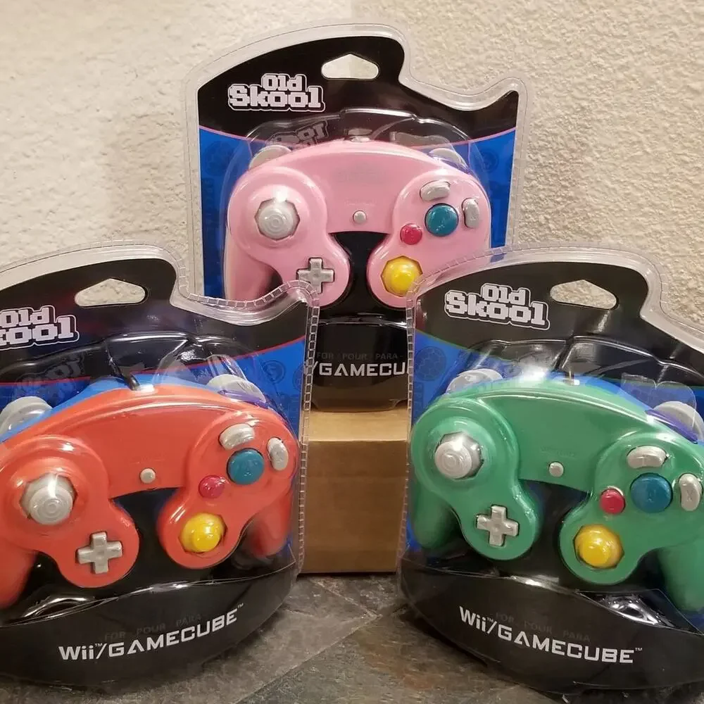 3 Gamecube Controllers - 3 Colors Bundle (NEW) - Red Green Pink - Nintendo